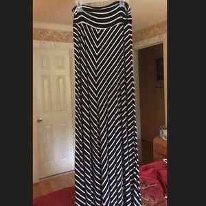 Black and white striped maxi skirt